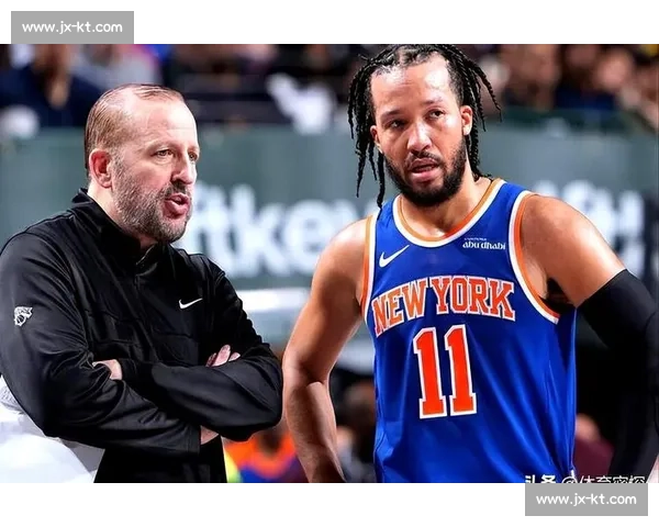 尼克斯激战热火东部强强对话季后赛席位争夺前瞻焦点之夜胜负走向解析