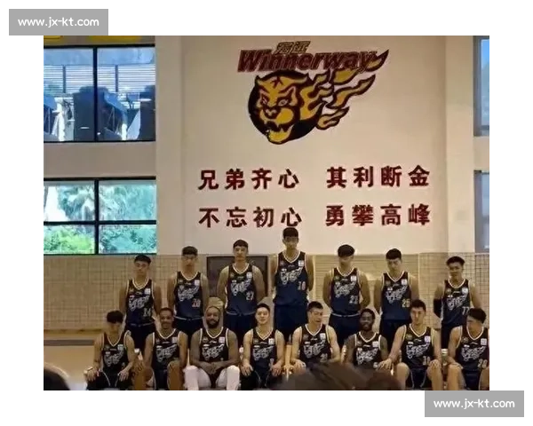 篮网对阵勇士强强对话焦点之战引爆全场期待新老巨星碰撞赛季看点十足